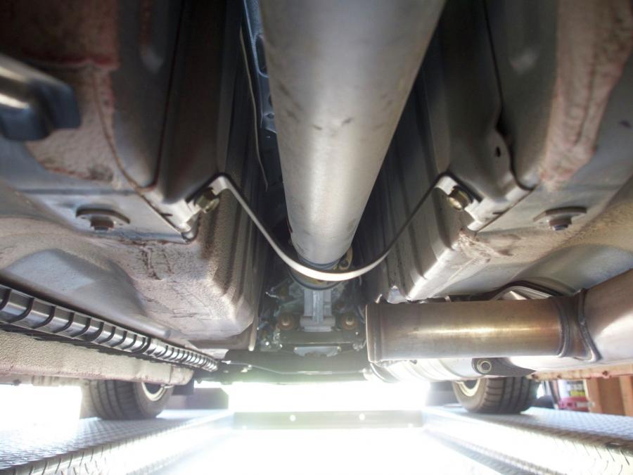 Днище и подвеска Honda S2000 (AP1) 2000 года  (фото 93 из 131)